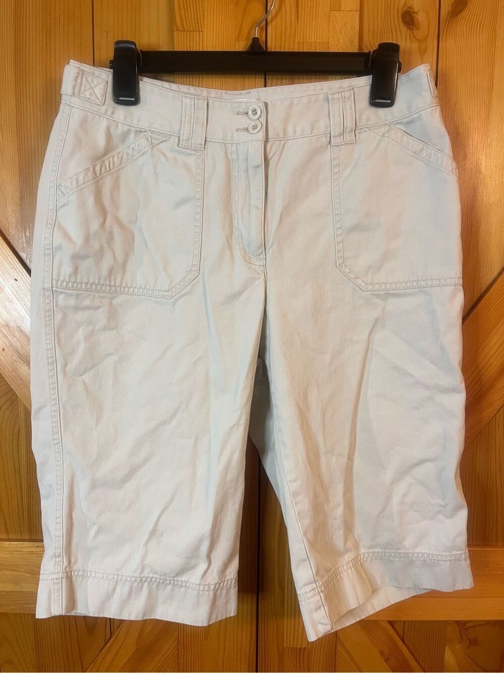 Christopher & Banks Women's Size 8 Bermuda Shorts Khaki (1215)